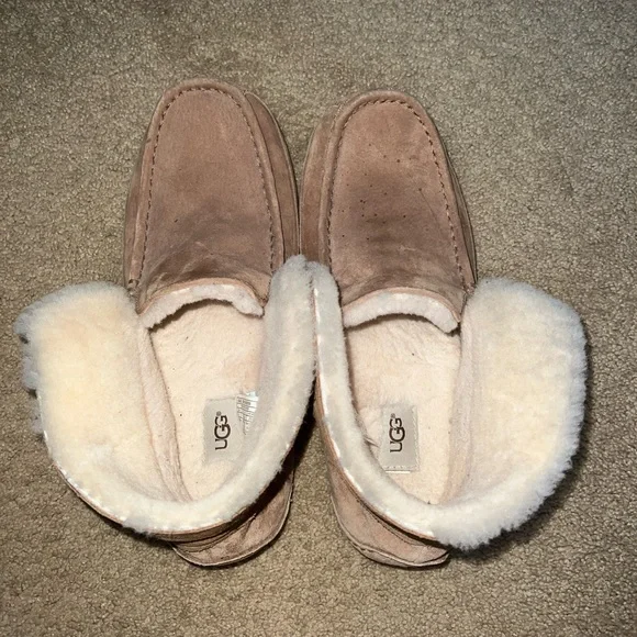 Ugg’s Men’s Grant Slip On’s Men main image 4
